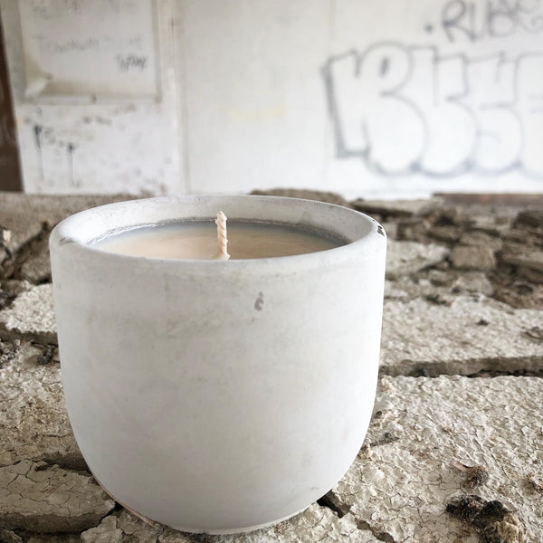 Medium 8 oz  Concrete Candles